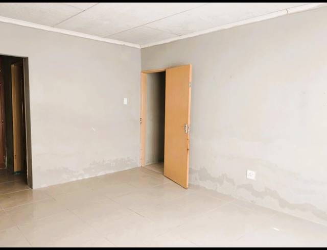 3 BEDROOM HOUSE FOR SALE IN MANKWENG